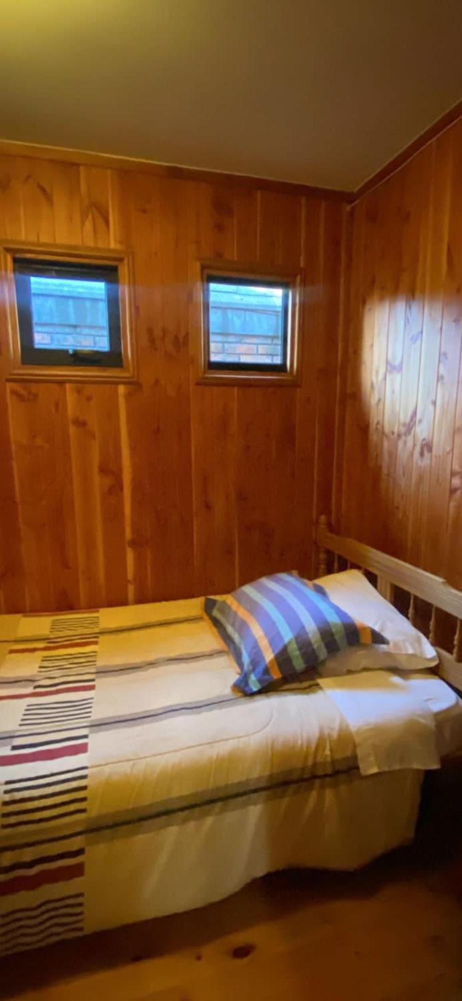 Hotel Pitrufquén Habitación foto